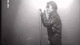 Jacques Dutronc "Amours, Toujours, Tendresse, Caresse"