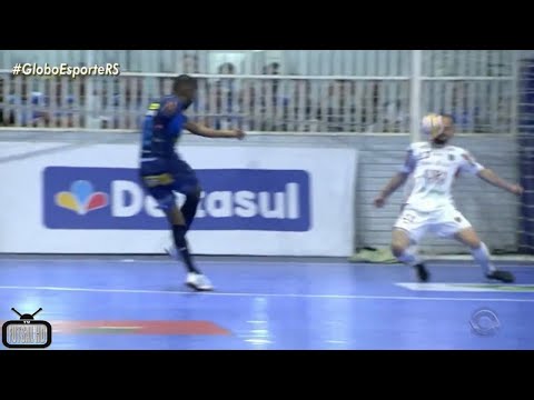 FINAL da Liga Gaúcha de Futsal 2019 é marcada por lance curioso