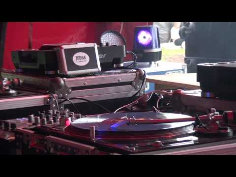 DELUCXED @ TAG 2012 PLAYS JACK WAX - WAX IS ALL (DAVE THE DRUMMER REMIX)