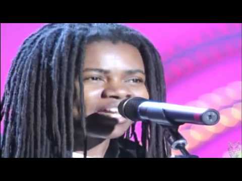 TRACY CHAPMAN.....TELLING STORIES