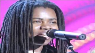 TRACY CHAPMAN.....TELLING STORIES