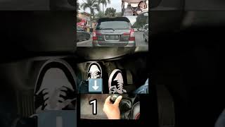 Download lagu saat jalan macet,mobil manual #belajarmengemudi #tutorial #kursusstir #shorts mp3