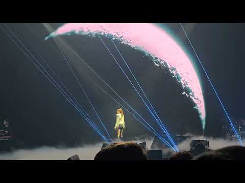 Annalisa - Vento Sulla Luna/Walking On The Moon (Forum Milano Tutti Nel Vortice Palasport10/04/2024)