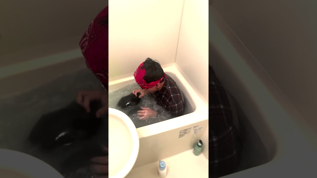 無名さんと一緒にお風呂に入れると噂されてる粉使ってみた#パチスロ #パチンコ #スマスロ #甲鉄城のカバネリ