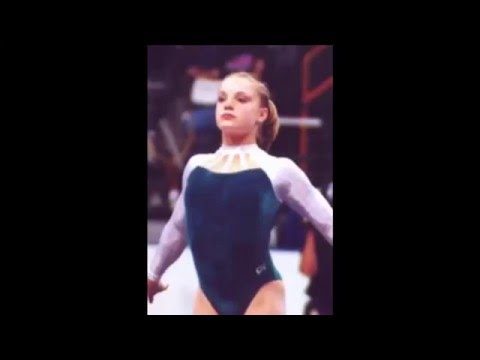 Vanessa Atler - Floor Music 2000 (HD)