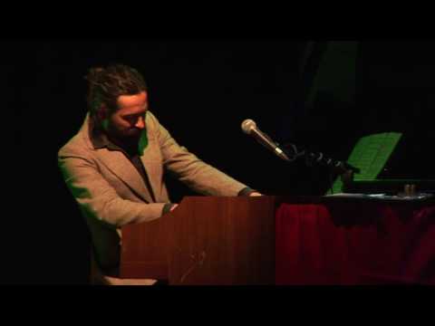 HERMANOS DE SANGRE - Pasión Vega & Julián Maeso | Los Tambores Hablan