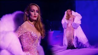 The Best of Jerry Hall - Runway Compilation