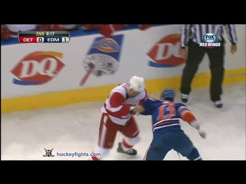 Jordin Tootoo vs Mike Brown Mar 15, 2013