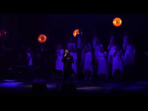 TGD feat. Kuba Badach -  Ta Święta Noc (Warszawa 2019)