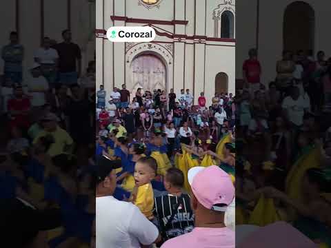 muy de buenas! l viviendo el festival en  Corozal Sucre Colombia