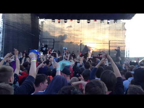 YZO Empire x Ha ha crew  - Votvírák 2015