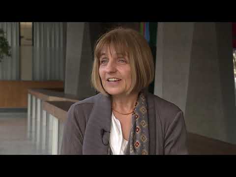 Q&A on COVID-19 vs flu #askWHO with WHO's Dr Sylvie Briand