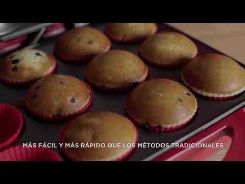 thumbnail video image 2 of Máquina para Cupcakes Holstein Housewares  para 12 Unidades HU-09006R-BU3, 2 of 5