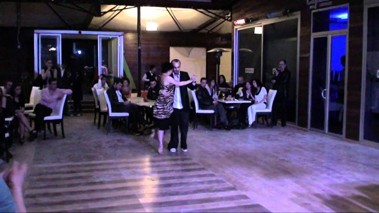 Serkan Sevinç & Zeynep Bengier - " tristeza de arrabal" , Otros Aires
