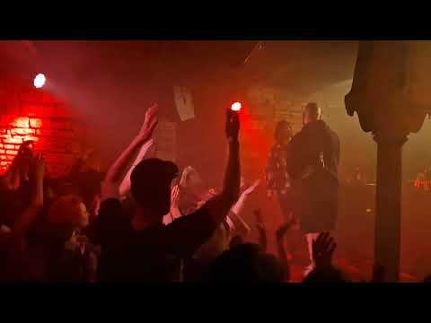 Fvck_Kvlt x RNZ - Som safe tam, kde má smrť brány / Underdogs' Praha