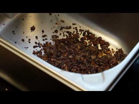 Zapojte se do rekonstrukce výrobny pro rodinnou čokoládovnu