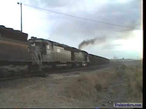 Classic Railroad Series 883 - SP EB with 5 SD45s at Elko, NV 5-4-1994.