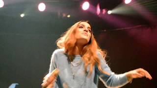 Le Lacrime Non Macchiano - Levante [live]