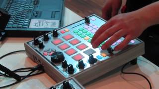 Video thumbnail for electrix tweaker by AudioCentralMagazine