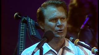 Glen Campbell - Glen Campbell Live at the Dome (1990) - Mull Of Kintyre (better A/V)