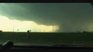 preview picture of video 'Grainola, OK Tornado 2-27-2011'