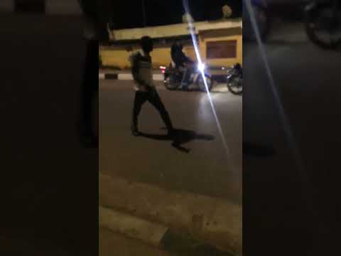 bandido capturado totalmente armado na tentativa de roubo  #angola #bandido #armado  #criminoso