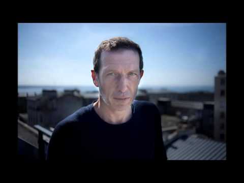 Regarde un peu la France