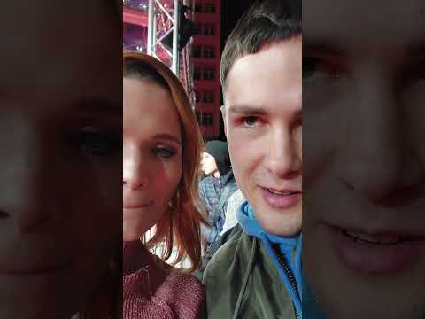 Karoline Herfurth im Interview mit Star Interviewer Schmidti