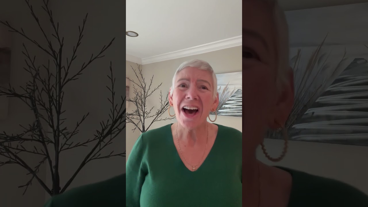 Promotional video thumbnail 1 for Lorraine Scott, Karaoke-Style Singer