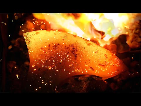 FORGING THE KRATOS' LEVIATHAN AXE FROM 'GOD OF WAR', THE GAME [Trollsky Knifemaking]