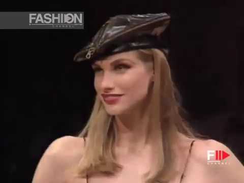 KRIZIA Fall 1992 Milan - Fashion Channel