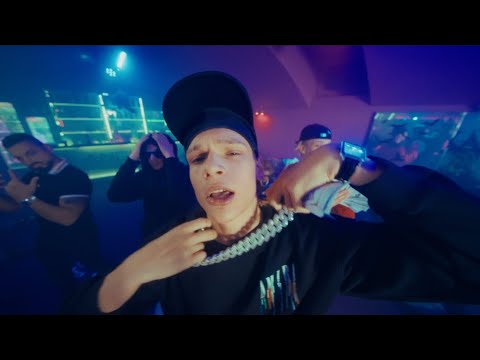 hazetomika and 2 more