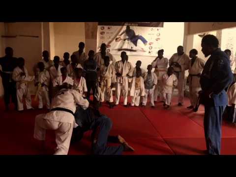 Association Adjimé au dojo Amajelo avec Marielle Pruvost