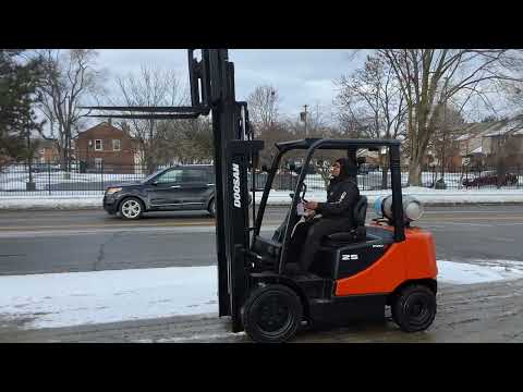 2012 6,000 Lb. Capacity Doosan #G30P-5 LP Gas Forklift