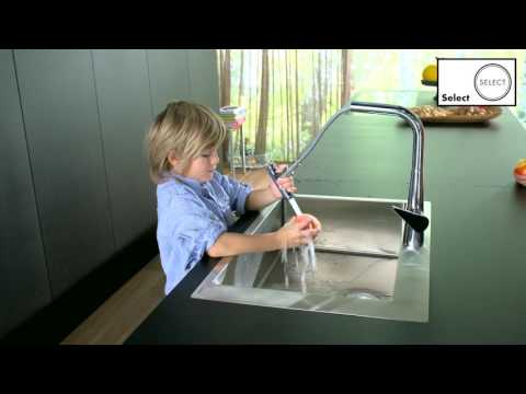 Lifestyle: Single lever kitchen mixer 300  pull-out spout