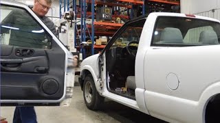 Chevy S10 - Fixing Broken Door Hinge - Pin and Bushing Replacement - and "Professional Adjustment"