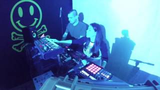 Dubus @ desde el garage  (Live Session) by Future Game & Garage Music