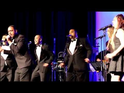 Matt Saunoa live on stage with Blue Devil Grooves. Michael Jackson's, 'Rock With You'