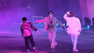 Download lagu BTS during 'Save me' imitating Jimin - PTD concert in LA mp3