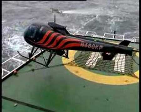Wypadek helikoptera na statku