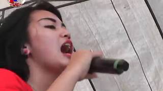 Download lagu Terlalu (Tiwi A - Live Show Surya Nada) mp3