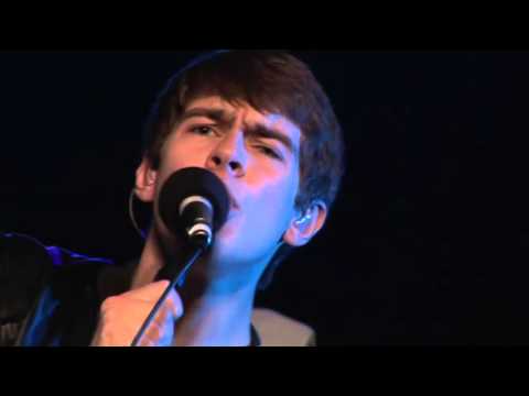 Klaxons - Golden Skans (live at iConcerts)