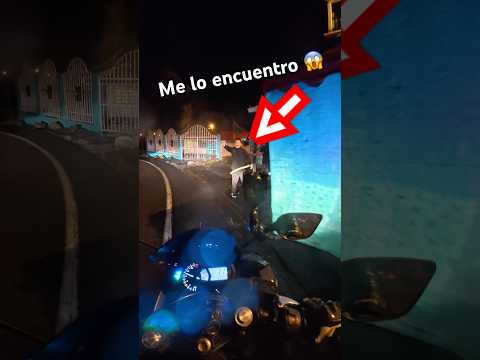 Me ENCUENTRO con estos niños y los SALUDO #humor #risas #motos #bromas #calles