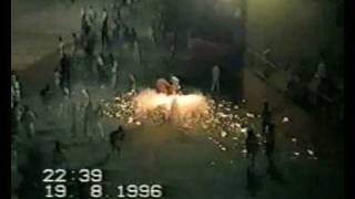 preview picture of video 'FIESTAS OTEIZA 1996 bajadica y toro'