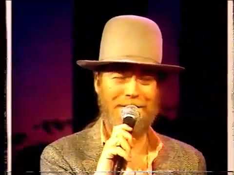 Dan Seals, Jennifer Kimball & Paul Davis - Meet Me In Montana: Live on Nashville Now in 1986.