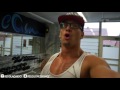 Shoulder Train Feestyler / Rico Lopez Gomez