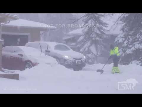 12-23-2022 Holland, MI - Blizzard-Stuck Ambulance-Digging out of Drifts-Significant Accumulation
