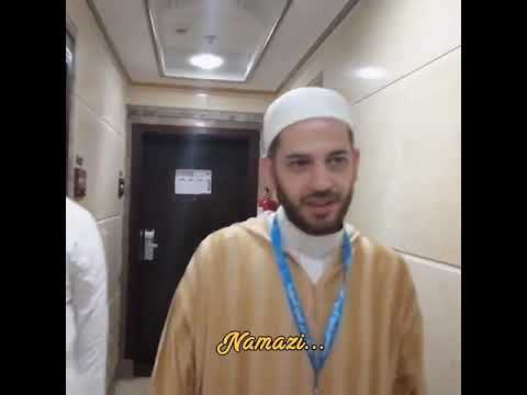 Zgjimi i haxhilerëve për faljen e namazit të natës ❤️