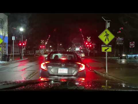 MBTA Southbound Crossing West Wyoming Ave in Melrose