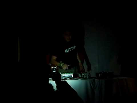 zittar @ eLECTRO tHERAPY (in my mind)